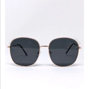 Pink Lily sunglasses